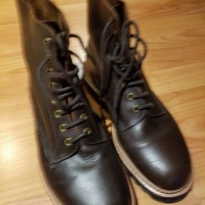 Dr. Martens Pascal II in Montelupo leather